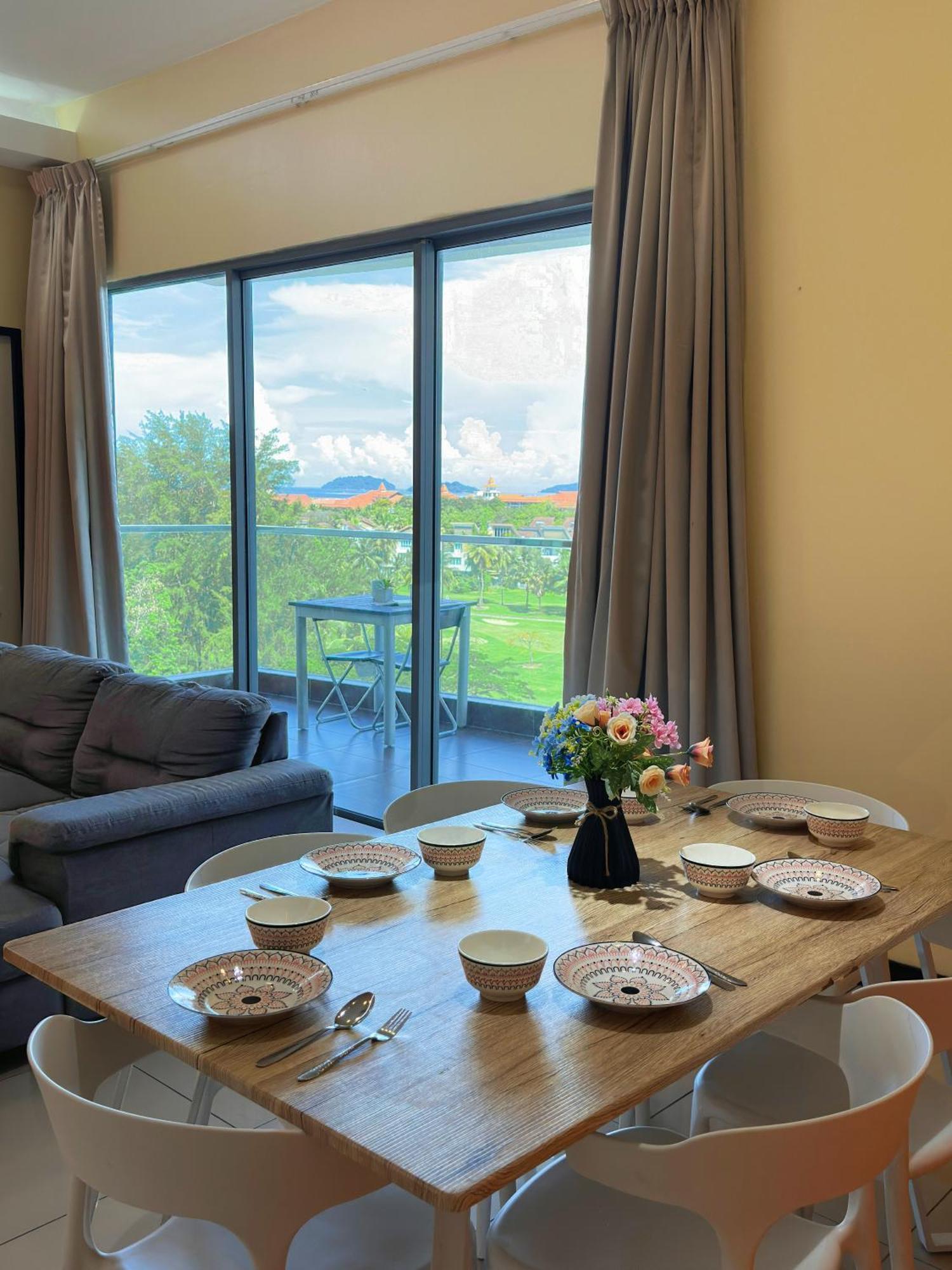 Mari Mari - Imago The Loft Apartment